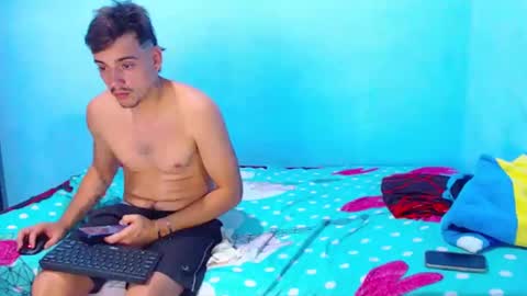 yisela_scott online show from September 30, 2025, 2:38 am