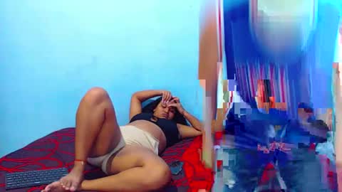 yisela_scott online show from October 1, 2025, 4:02 pm