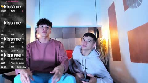 yizus_bonz online show from December 16, 2024, 8:20 am