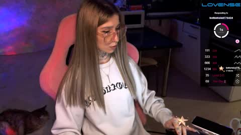     online show from December 10, 2024, 12:50 am