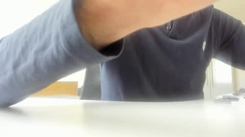 yoda130305 online show from September 27, 2025, 3:06 pm