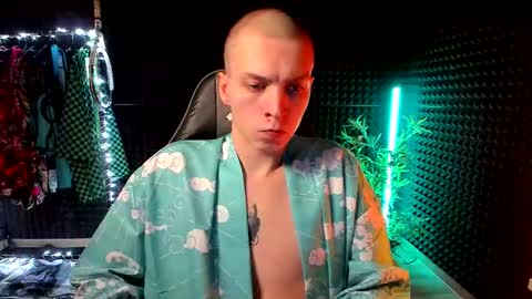 You can ask my name in pm online show from November 19, 2025, 2:17 pm