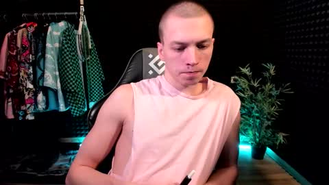 Snapshot of yoi_aji chatting on February 5, 2026, 2:43 pm You can ask my name in pm online show from February 5, 2026, 2:43 pm