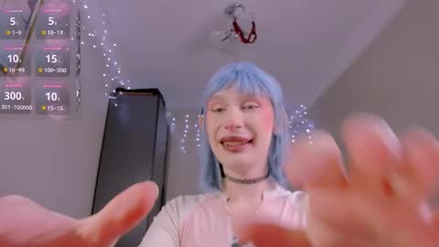 Mikaella - Mika online show from February 11, 2026, 8:25 pm