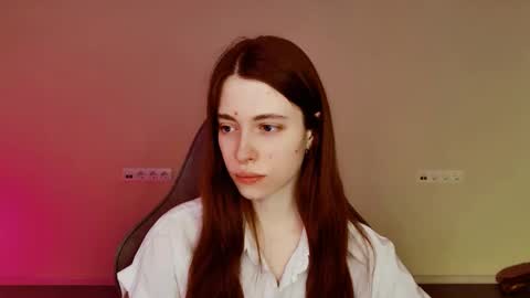 yoka_paradoxxx online show from February 13, 2026, 9:16 am