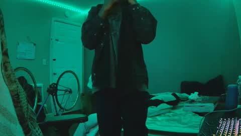 yokai_dreamzz online show from January 15, 2026, 12:10 pm