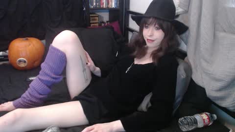 Yokai Girl online show from October 28, 2025, 7:16 pm