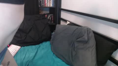 Yokai Girl online show from April 17, 2026, 7:28 pm