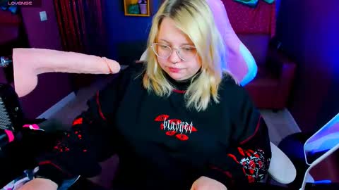 Yoki online show from January 15, 2026, 6:51 am