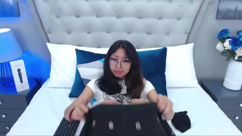 Yommi Winx online show from March 11, 2025, 8:09 am