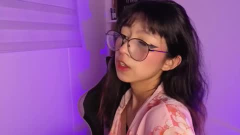 Yommi Winx online show from December 4, 2025, 3:49 am