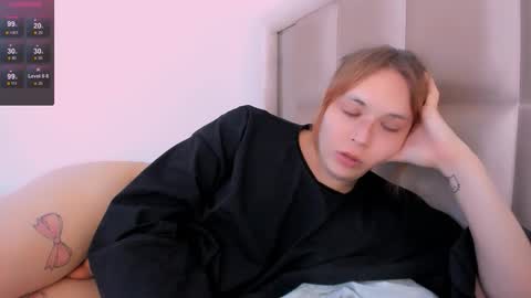 Snapshot of yomoyoo chatting on February 14, 2026, 11:18 am yomoyoo online show from February 14, 2026, 11:18 am