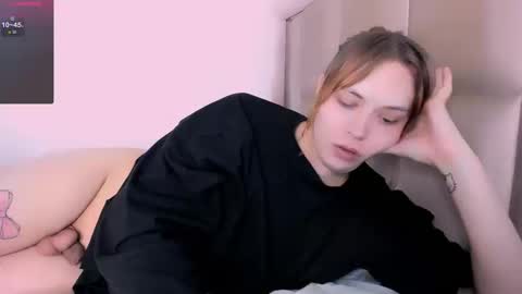 Snapshot of yomoyoo chatting on February 18, 2026, 4:25 pm yomoyoo online show from February 18, 2026, 4:25 pm