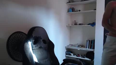 YGN Malu online show from October 19, 2025, 8:31 pm