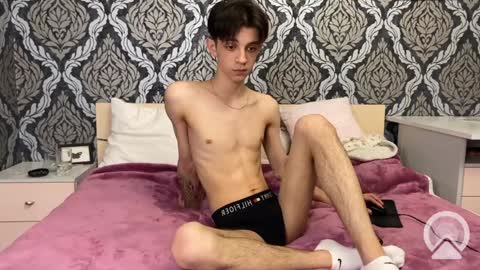 Yoo Dee Ohh online show from December 17, 2024, 11:17 am