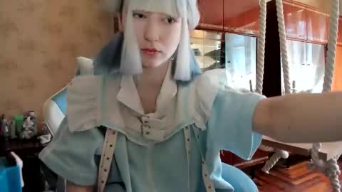 Yoonhee Kiss online show from September 15, 2025, 9:20 am