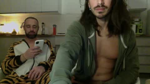 Snapshot of youcallmerobert chatting on July 9, 2026, 3:21 am youcallmerobert online show from July 9, 2026, 3:21 am