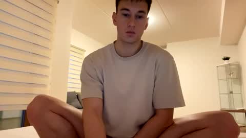 Snapshot of youcan__ chatting on January 22, 2025, 2:14 pm youcan__ online show from January 22, 2025, 2:14 pm