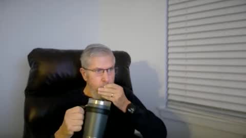 Colorado Guy Straight online show from December 5, 2025, 12:14 pm