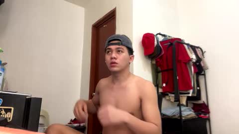 Cyrus online show from March 9, 2026, 6:12 pm