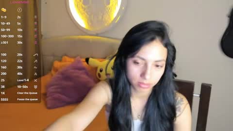 mia3 online show from May 1, 2026, 4:17 am