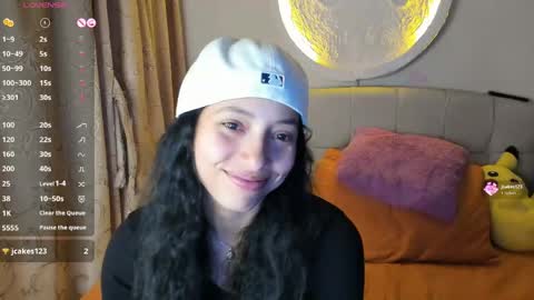 mia3 online show from May 17, 2026, 4:10 am