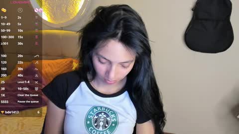 mia3 online show from May 23, 2026, 4:18 am