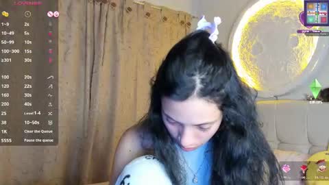 mia3 online show from July 31, 2026, 5:40 am