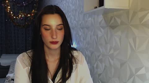 Milla online show from December 25, 2024, 8:28 pm