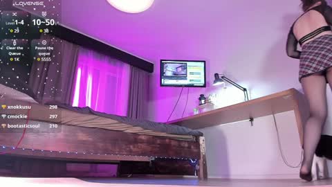 Bunny online show from December 6, 2024, 11:36 pm