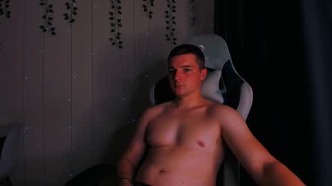 Snapshot of your_claddagh chatting on September 13, 2025, 7:02 pm your_claddagh online show from September 13, 2025, 7:02 pm