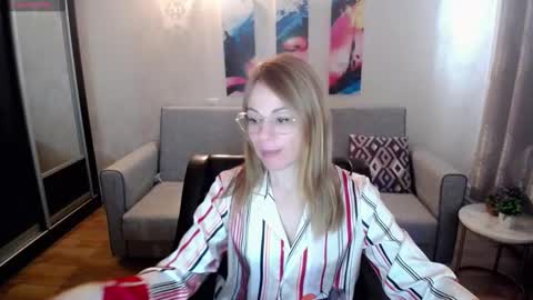 your_crush_12 online show from October 21, 2025, 6:25 am