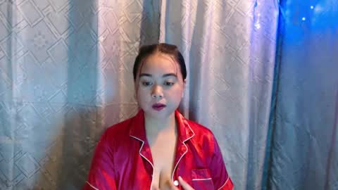 Snapshot of your_diane chatting on February 17, 2025, 8:58 pm Diane online show from February 17, 2025, 8:58 pm