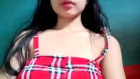 Snapshot of your_fantasy5 chatting on April 12, 2026, 11:32 pm your_fantasy5 online show from April 12, 2026, 11:32 pm