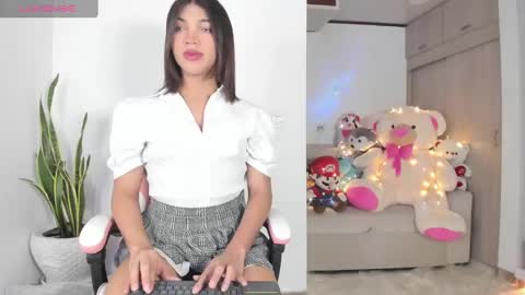 Snapshot of your_favorite_doll_ chatting on September 11, 2025, 10:54 pm Eliza online show from September 11, 2025, 10:54 pm