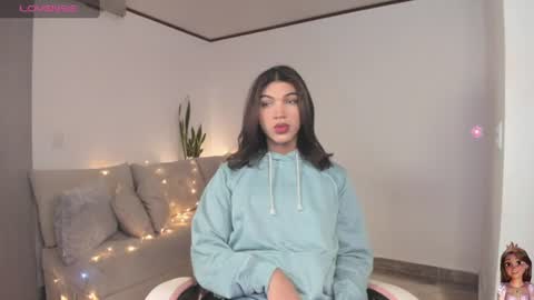 Snapshot of your_favorite_doll_ chatting on July 8, 2026, 9:41 pm Eliza online show from July 8, 2026, 9:41 pm