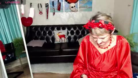 your_fox10 online show from October 25, 2025, 6:35 pm