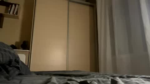 Snapshot of your_gentle_boy chatting on February 15, 2025, 9:15 pm Gentle Boy online show from February 15, 2025, 9:15 pm