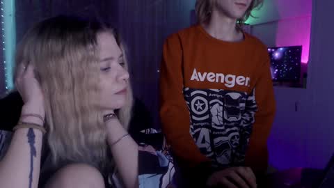 Your Horny Friends online show from December 22, 2024, 1:12 am