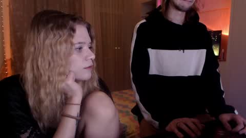 Your Horny Friends online show from February 3, 2025, 9:18 pm