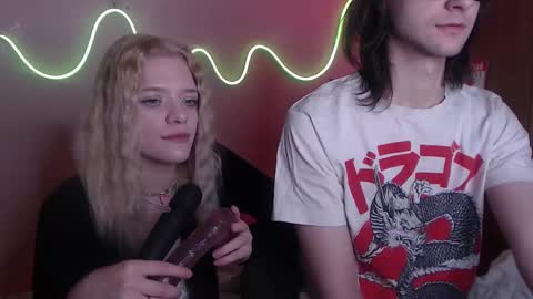 Your Horny Friends online show from February 18, 2025, 4:26 am