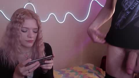 Your Horny Friends online show from February 19, 2025, 9:06 am