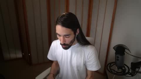 Snapshot of your_ice_cream chatting on February 9, 2026, 10:47 pm Siebel. online show from February 9, 2026, 10:47 pm