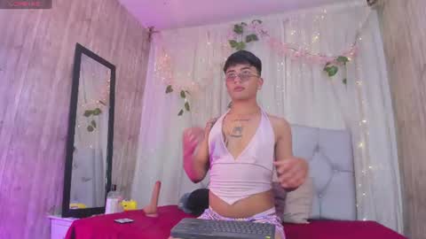 Snapshot of your_kitty_boy chatting on July 14, 2026, 8:58 pm your_kitty_boy online show from July 14, 2026, 8:58 pm