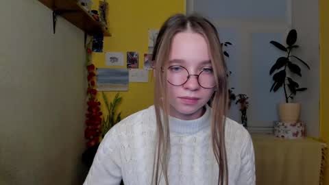 Leslie online show from December 1, 2024, 4:29 pm