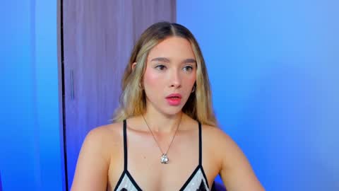 your_little_ online show from December 5, 2024, 11:05 am