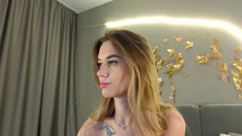 Jessica Loyd online show from February 13, 2025, 6:09 am