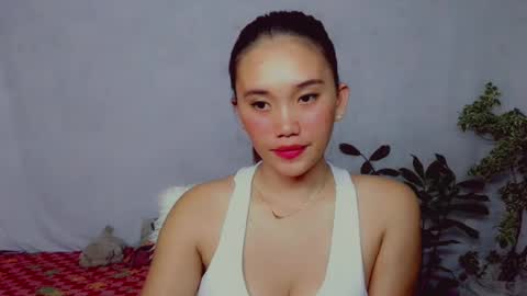 Snapshot of your_nextdoorgirl69 chatting on July 15, 2026, 12:43 pm your_nextdoorgirl69 online show from July 15, 2026, 12:43 pm