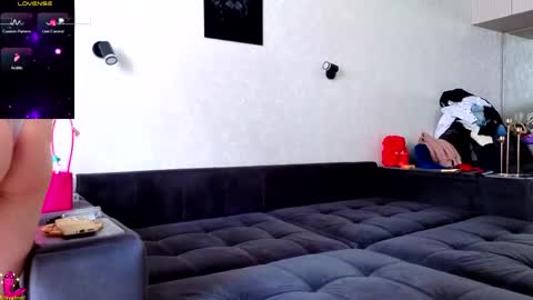 Nina online show from April 29, 2026, 10:08 am