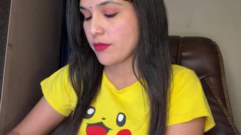 Snapshot of your_priya_77 chatting on April 19, 2026, 6:32 pm sonam online show from April 19, 2026, 6:32 pm